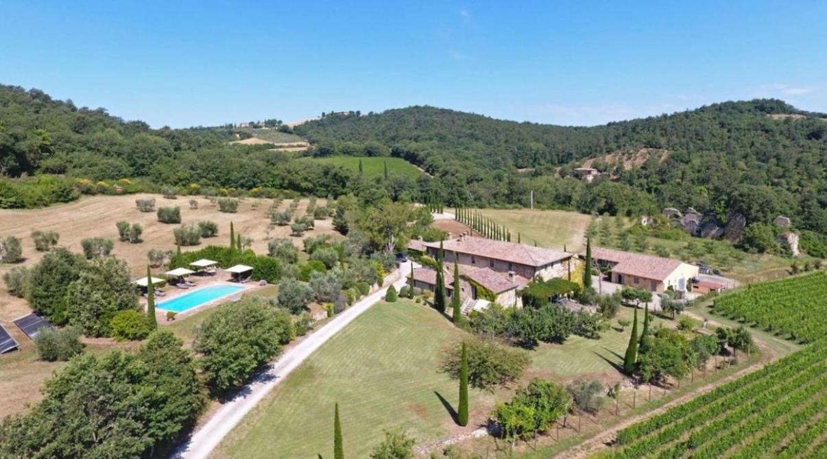 Bed and Breakfast Abbadia Wine Relais Montefollonico Екстер'єр фото