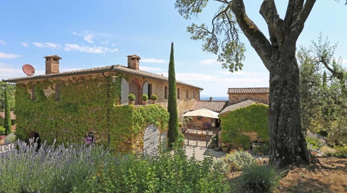 Bed and Breakfast Abbadia Wine Relais Montefollonico Екстер'єр фото